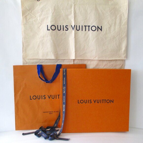 GENUINE LOUIS VUITTON BOX BAG+ BUNDLE - Picture 2 of 16
